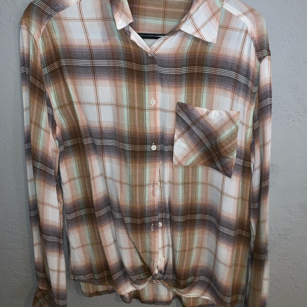 Cute summer flannel ✨